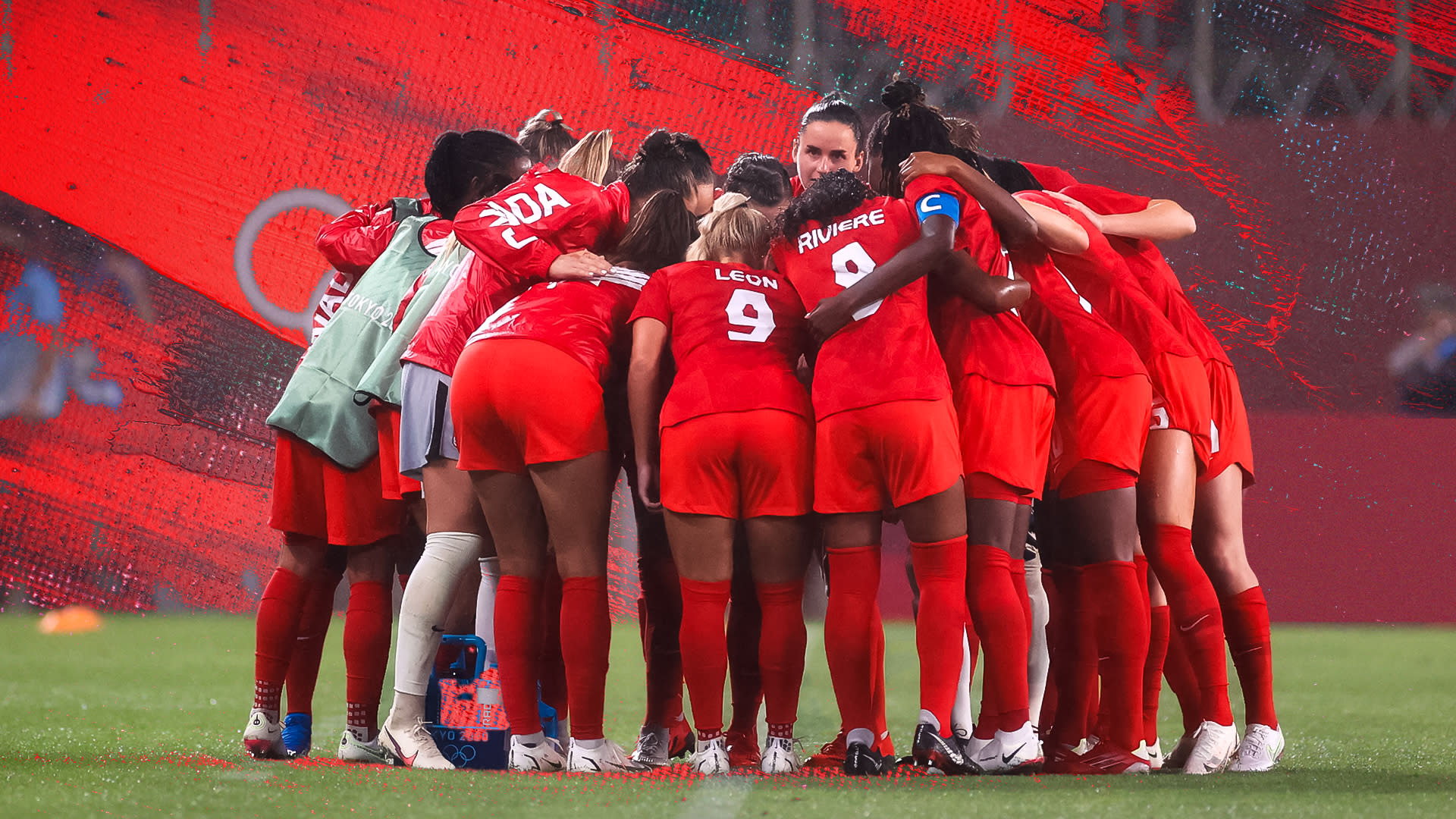Canada Womens National Team huddle