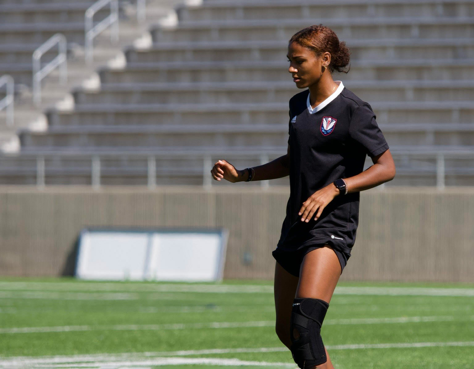 Jhenesis at Tormenta FC training