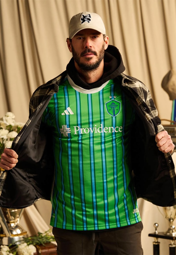 Seattle Sounder's 50th Anniversary kit